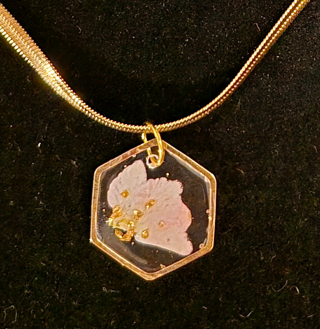 Julerbjudande: Örhängen och halsband 300kr.